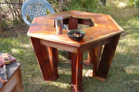 Gardening Table on Cedar Garden Table    Toolmaking Art